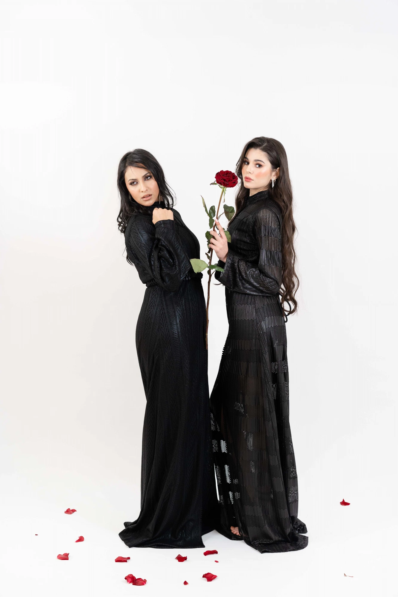 Lookbook — TIN HANIN & KAHINA