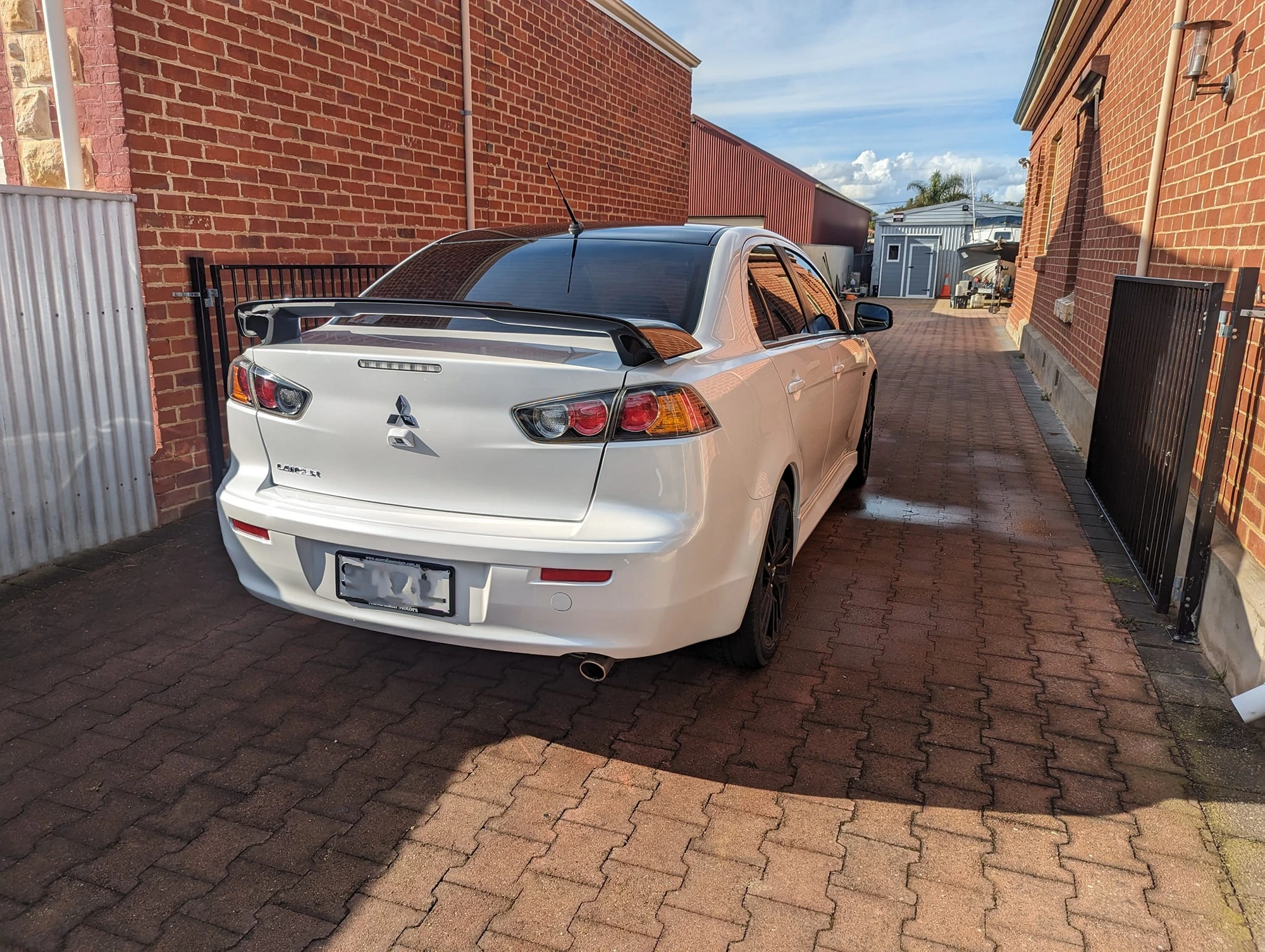 Mitsubishi Lancer · Full Exterior Detail