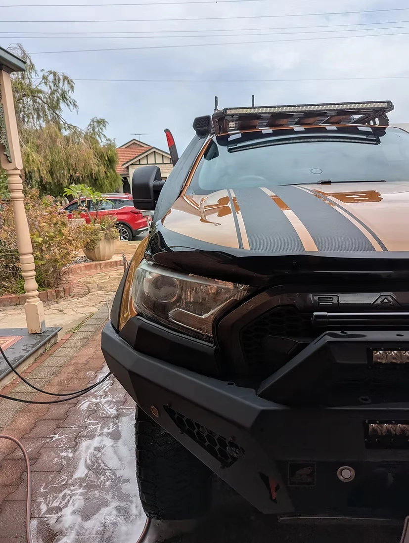 Ford Ranger Raptor · Wash & Wax Full Detail