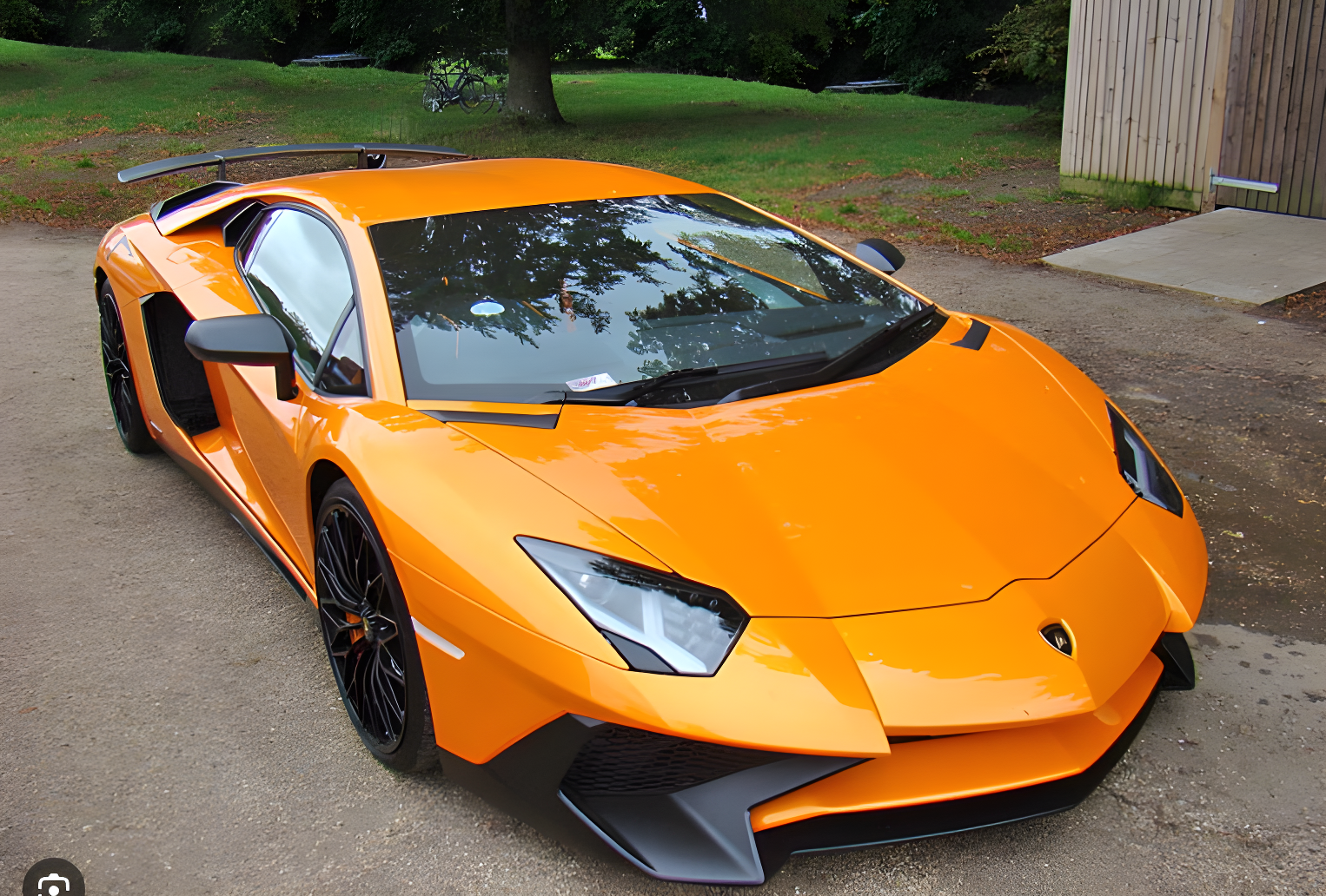 Lamborghini Aventador SV · Paint Correction