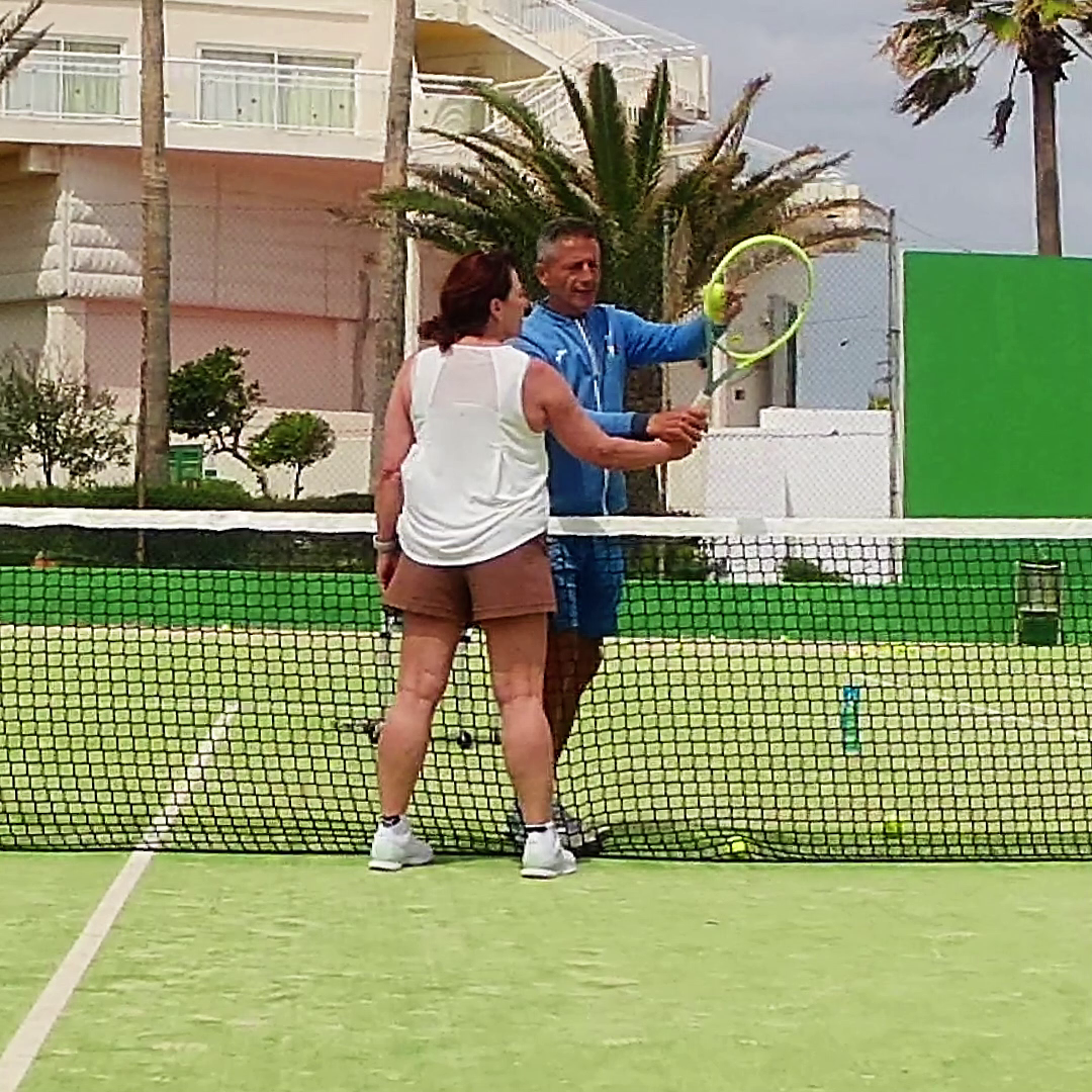 Coaching interaction on court